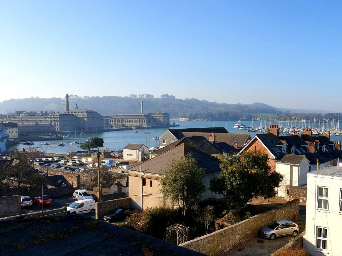 プリマスPure B - Exceptional Views Of Tamar & Royal William Yard With Free Parking & Wifiアパートメント エクステリア 写真